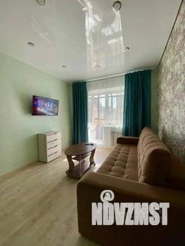 1-к квартира, посуточно, 37м2, 1/1 этаж