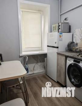 1-к квартира, посуточно, 30м2, 1/9 этаж