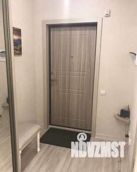 Студия квартира, посуточно, 30м2, 5/19 этаж