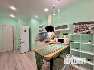 1-к квартира, посуточно, 39м2, 4/9 этаж