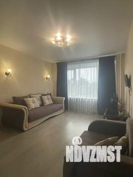 1-к квартира, посуточно, 35м2, 4/9 этаж