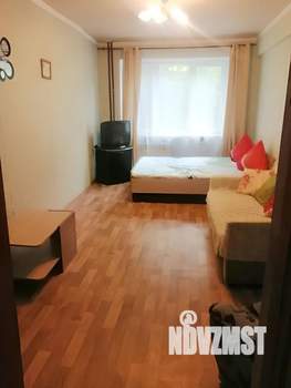 1-к квартира, посуточно, 32м2, 1/9 этаж