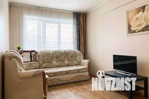 1-к квартира, посуточно, 30м2, 1/9 этаж