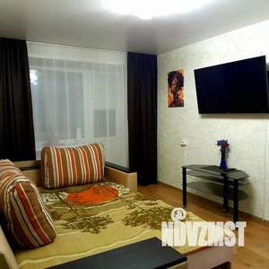 2-к квартира, посуточно, 42м2, 5/5 этаж