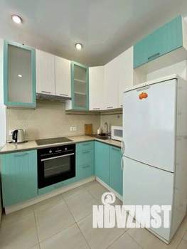 1-к квартира, посуточно, 37м2, 1/1 этаж