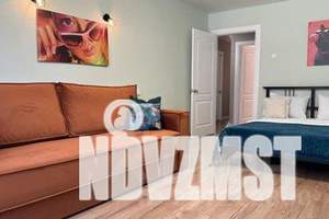 2-к квартира, посуточно, 48м2, 1/5 этаж