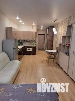 Студия квартира, посуточно, 32м2, 17/25 этаж