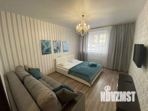 1-к квартира, посуточно, 36м2, 1/1 этаж