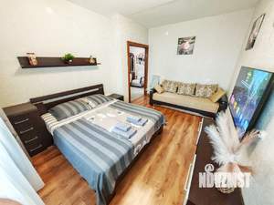 1-к квартира, посуточно, 40м2, 2/5 этаж