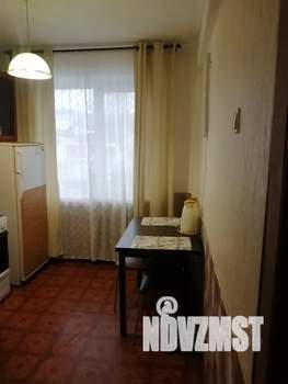 1-к квартира, посуточно, 32м2, 1/9 этаж