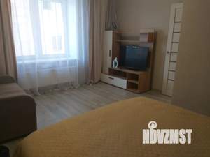 1-к квартира, посуточно, 33м2, 2/10 этаж