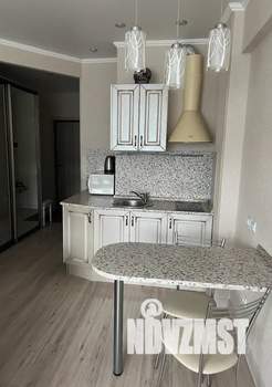 Студия квартира, посуточно, 30м2, 5/19 этаж