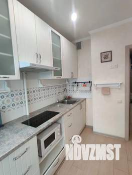 1-к квартира, посуточно, 37м2, 4/12 этаж