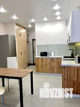 Студия квартира, посуточно, 35м2, 4/9 этаж