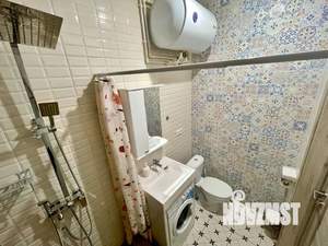 Студия квартира, посуточно, 30м2, 1/5 этаж