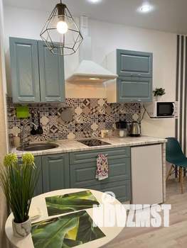 Студия квартира, посуточно, 25м2, 1/4 этаж