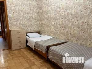 1-к квартира, посуточно, 64м2, 1/1 этаж