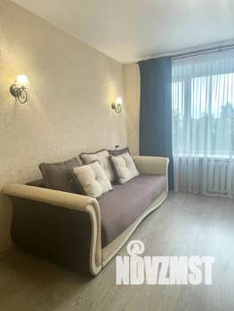 1-к квартира, посуточно, 35м2, 4/9 этаж