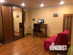 1-к квартира, посуточно, 35м2, 1/5 этаж