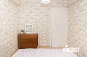 2-к квартира, посуточно, 44м2, 7/9 этаж