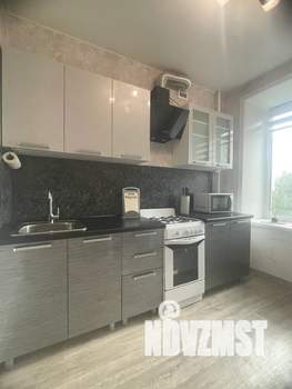 1-к квартира, посуточно, 35м2, 4/9 этаж