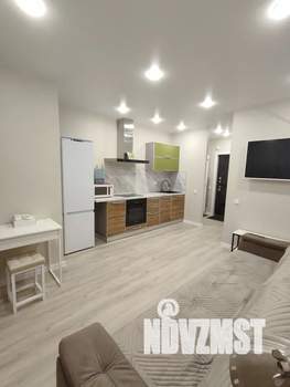 Студия квартира, посуточно, 23м2, 1/8 этаж