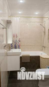 1-к квартира, посуточно, 47м2, 8/12 этаж