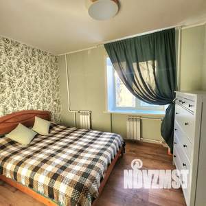 3-к квартира, посуточно, 60м2, 3/5 этаж