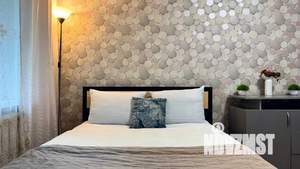 1-к квартира, посуточно, 32м2, 1/9 этаж