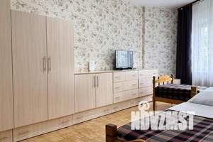 3-к квартира, посуточно, 64м2, 2/10 этаж