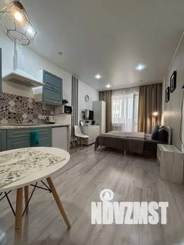 Студия квартира, посуточно, 25м2, 1/4 этаж