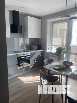 1-к квартира, посуточно, 40м2, 4/14 этаж