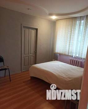 2-к квартира, посуточно, 43м2, 1/1 этаж