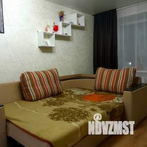 2-к квартира, посуточно, 42м2, 5/5 этаж