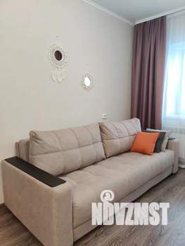 1-к квартира, посуточно, 38м2, 6/10 этаж