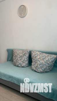 Студия квартира, посуточно, 15м2, 1/5 этаж