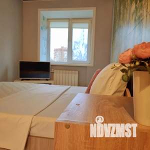 1-к квартира, посуточно, 44м2, 5/5 этаж