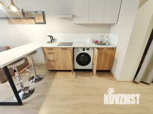 Студия квартира, посуточно, 36м2, 13/17 этаж