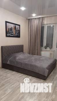 Студия квартира, посуточно, 30м2, 20/25 этаж