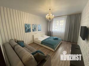 1-к квартира, посуточно, 33м2, 12/16 этаж