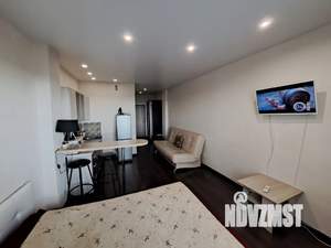 Студия квартира, посуточно, 30м2, 19/25 этаж