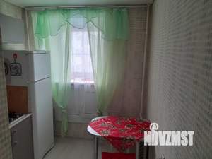 Студия квартира, посуточно, 40м2, 4/5 этаж