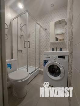 Студия квартира, посуточно, 18м2, 1/10 этаж