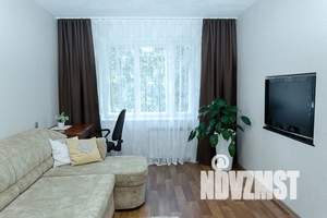 1-к квартира, посуточно, 33м2, 2/9 этаж