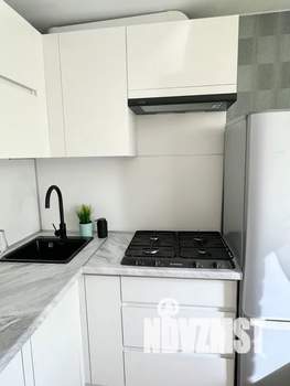 2-к квартира, посуточно, 44м2, 3/5 этаж