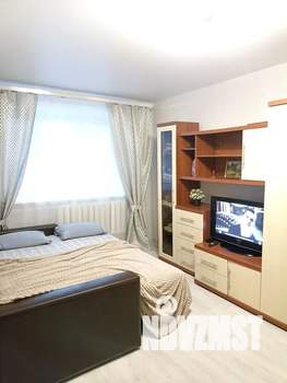 1-к квартира, посуточно, 33м2, 4/5 этаж