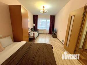 1-к квартира, посуточно, 35м2, 1/15 этаж