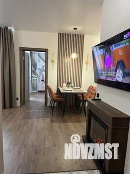 1-к квартира, посуточно, 53м2, 1/1 этаж