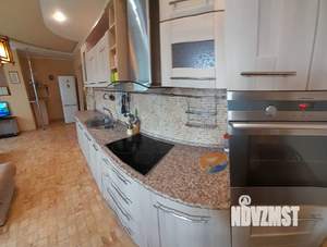 Студия квартира, посуточно, 55м2, 7/9 этаж