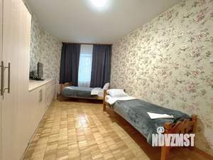 3-к квартира, посуточно, 64м2, 2/10 этаж